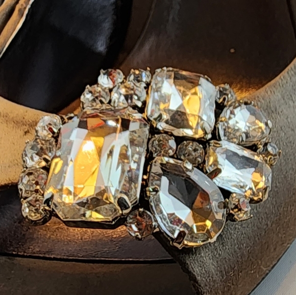 Jessica Simpson Evening Sling Pump - Picture 4 of 8